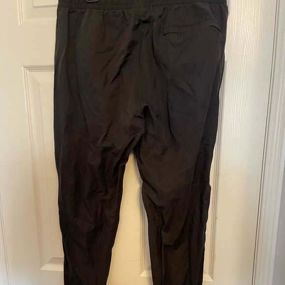 VINTAGE NIKE NYLON JOGGERS - Picture 2 of 5